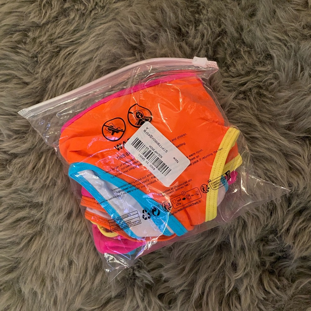 Color Block Bikini - Picture 4 of 4